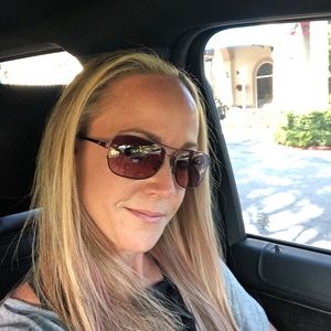 Meet your Posher, Cheryl